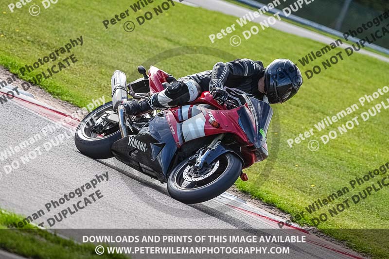 donington no limits trackday;donington park photographs;donington trackday photographs;no limits trackdays;peter wileman photography;trackday digital images;trackday photos